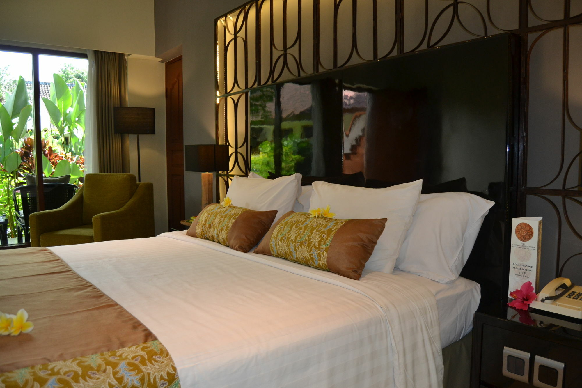 The Cakra Hotel